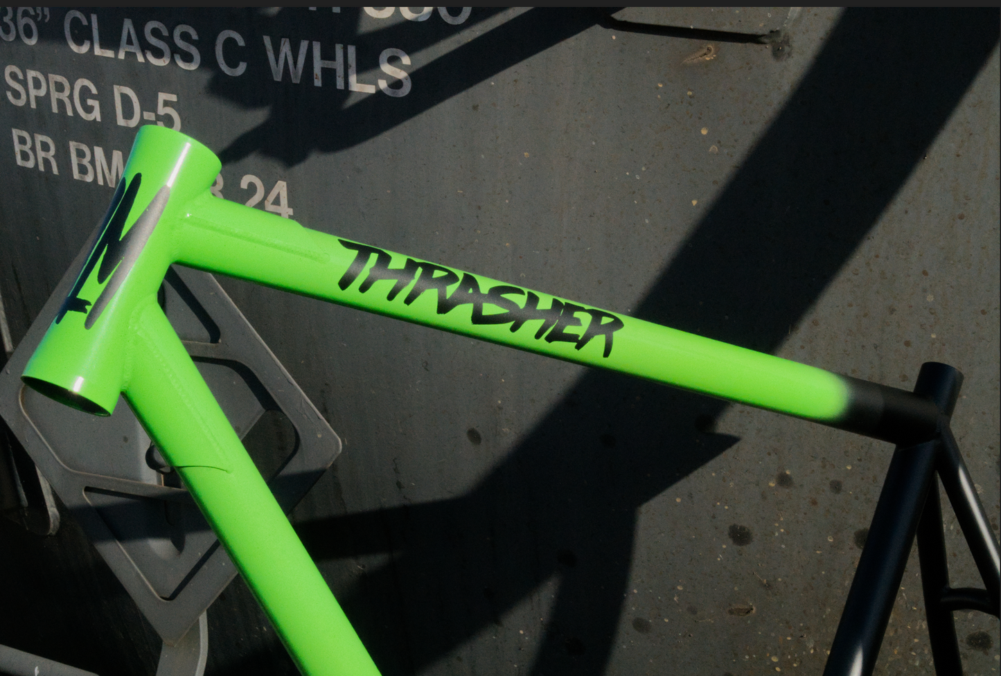 -Limited Edition- Volume Thrasher 700c Green/Black Frame