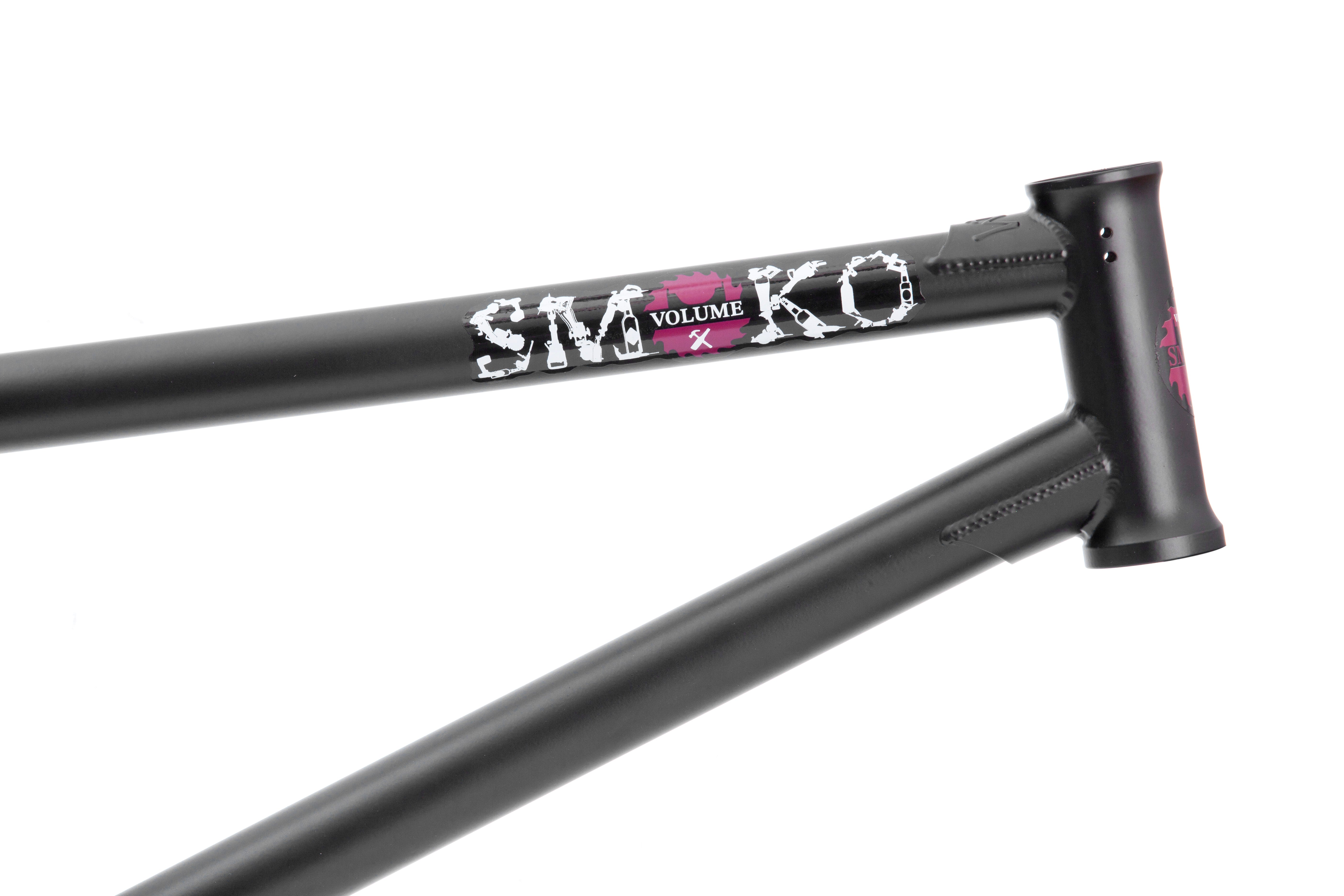 smoko-blk2_8141889a-3a3e-422c-